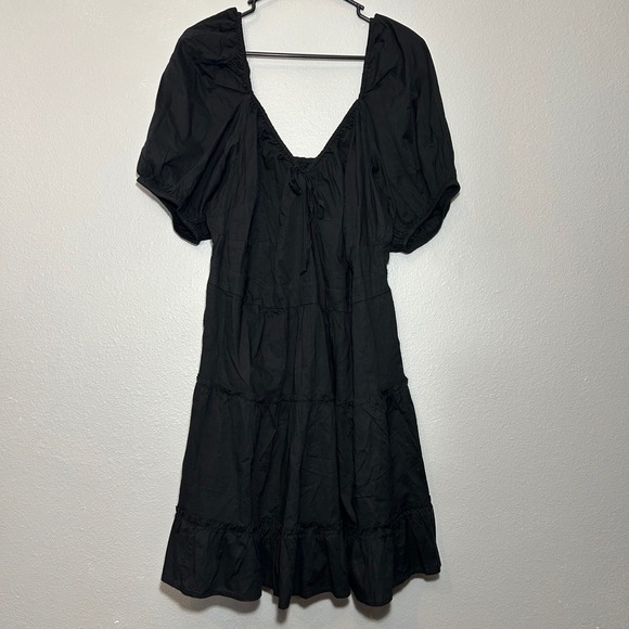 AND NOW THIS Plus Tiered Mini Dress Smocked Puff Sleeve Black Size 1X NWT - Picture 1 of 7